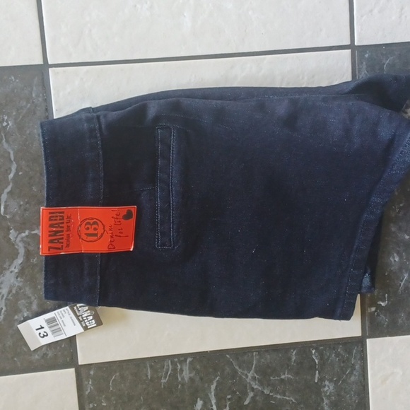 Zanadi high rise sailor button shorts, Sz 13, NWT - Picture 3 of 4